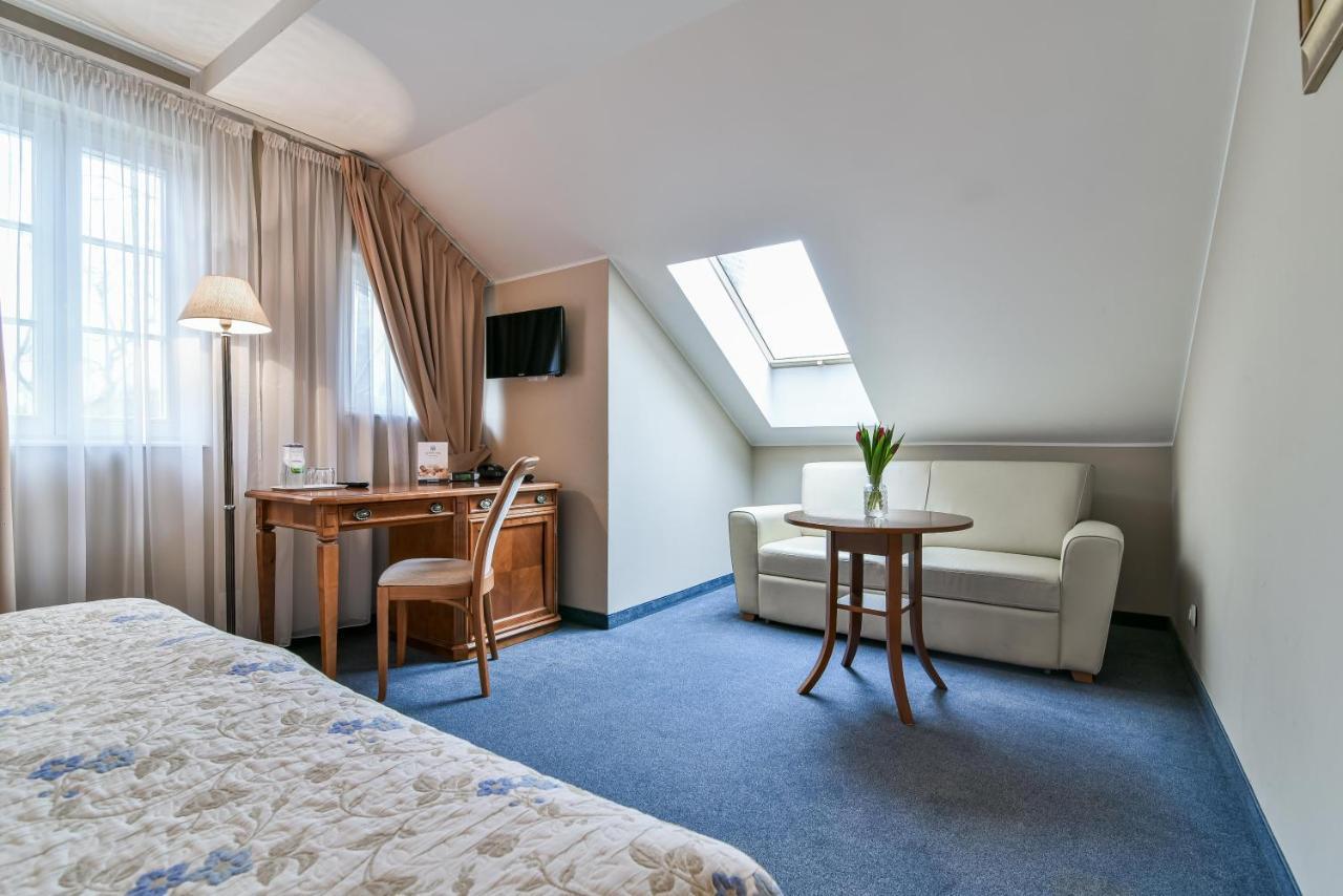 Hotel Spa Wieniawa Rekowo  ภายนอก รูปภาพ