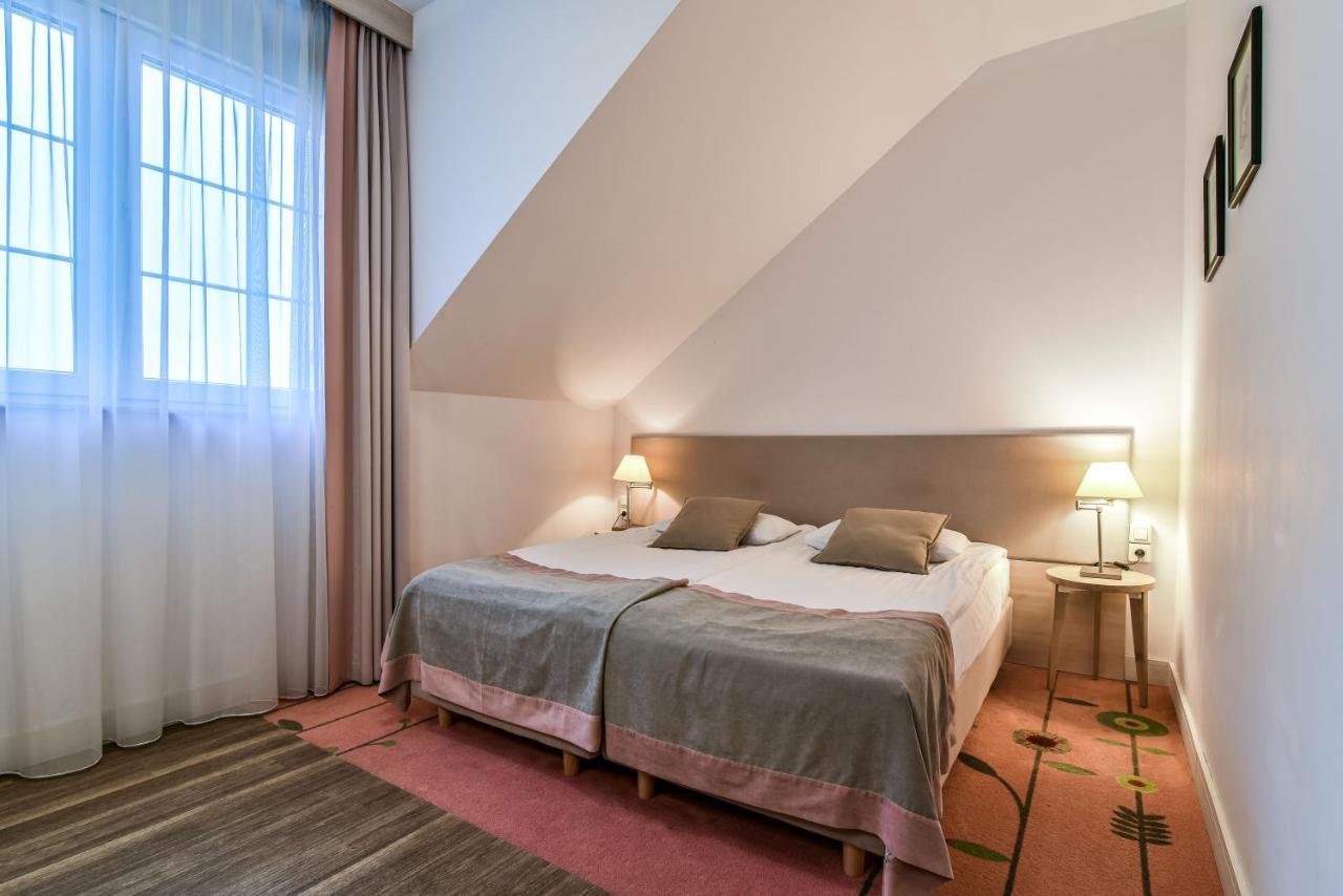 Hotel Spa Wieniawa Rekowo  ภายนอก รูปภาพ
