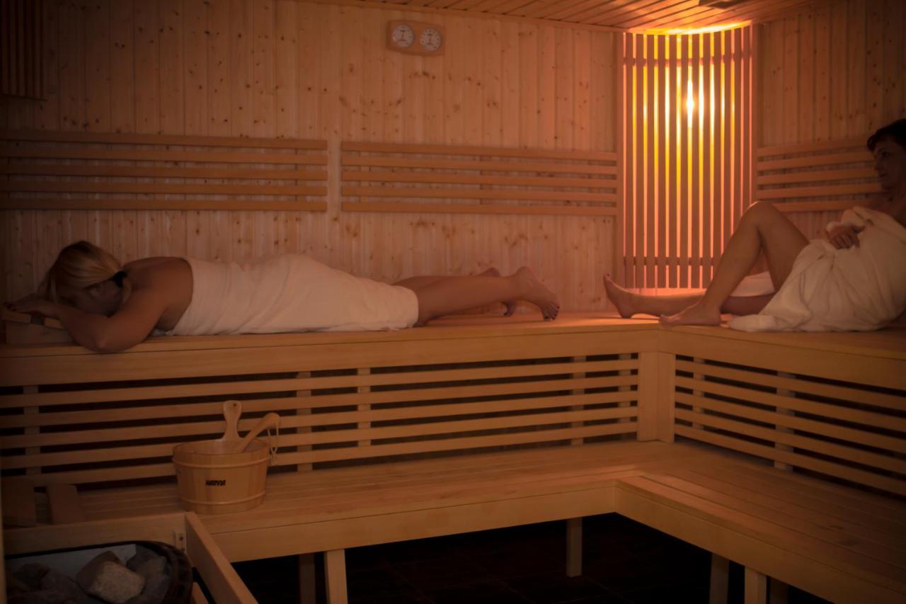 Hotel Spa Wieniawa Rekowo  ภายนอก รูปภาพ